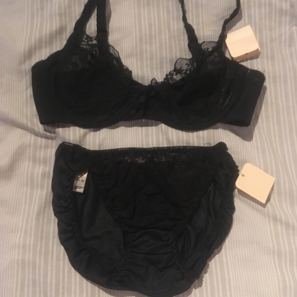 Jezebel, Black Lace, Bra & Panty Set, Size34C